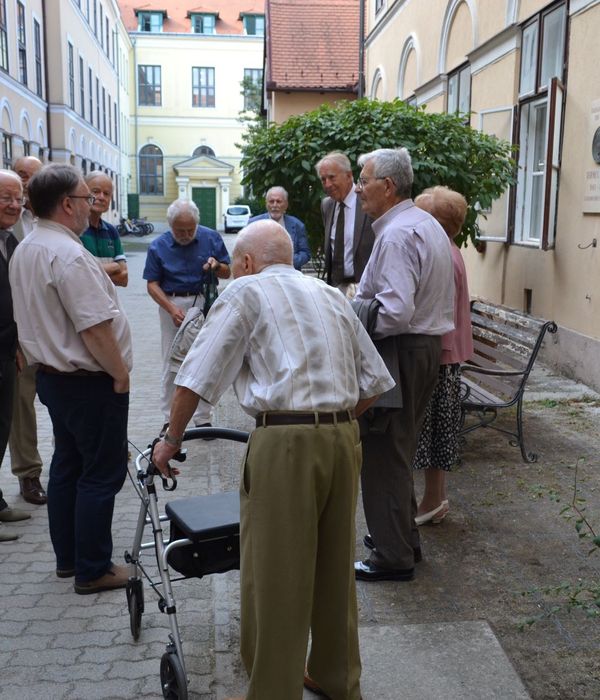 Hatvanöt éves érettségi találkozó