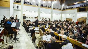 Adventi koncertet tartottak a Jereván lakótelepen