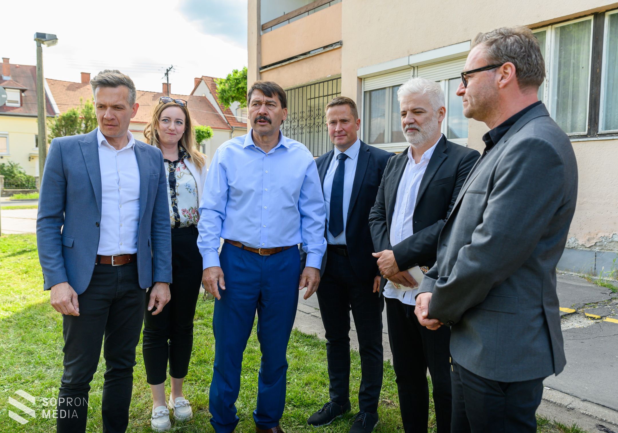 Átadták a Miyawaki-, azaz tápláló városi minierdőt Sopronban