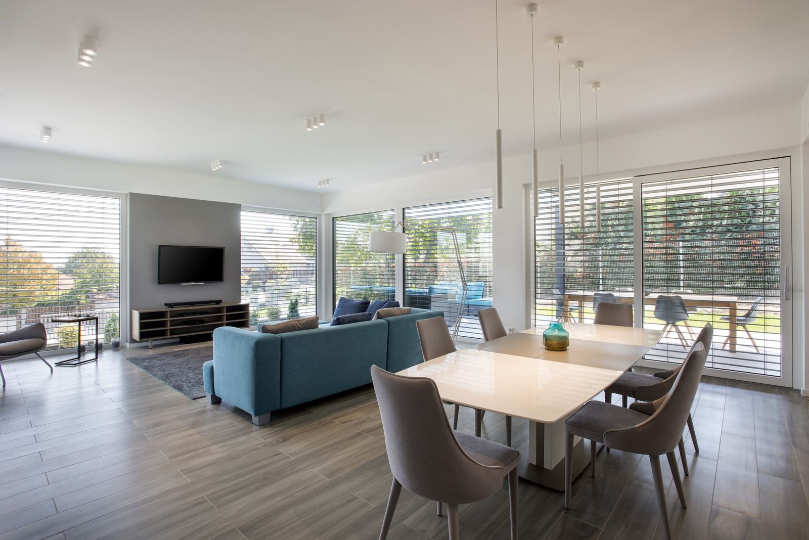 Internorm Fényárban Internorm ablakok mellett  Budapest