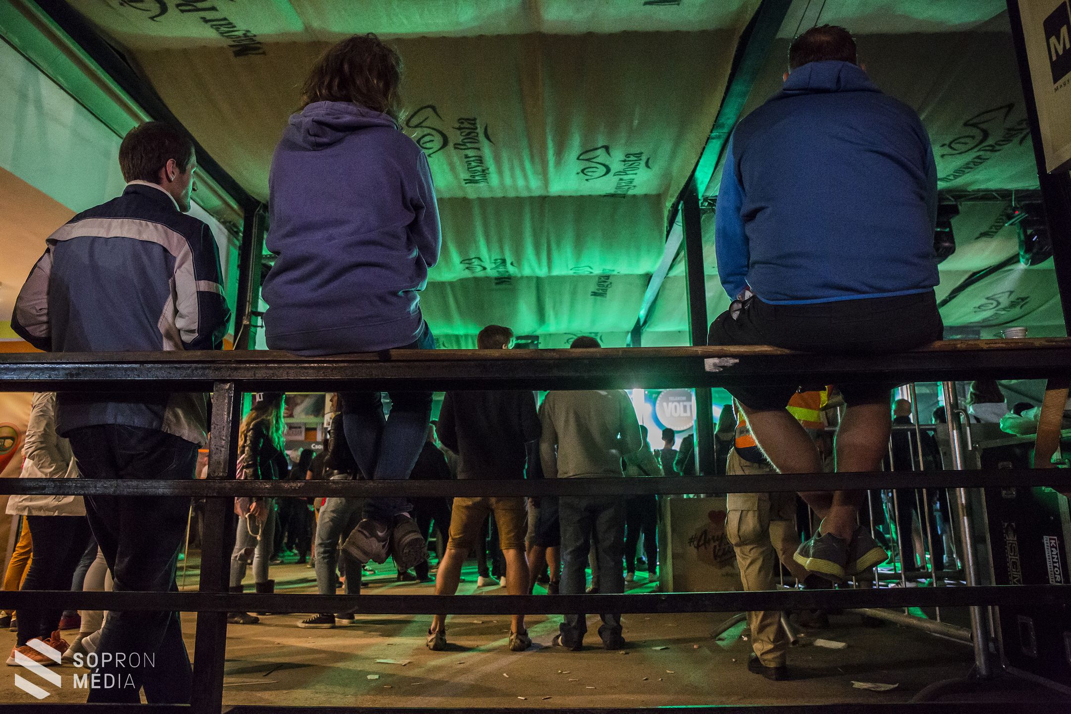 "Utolsó tánc...!"(Galéria)