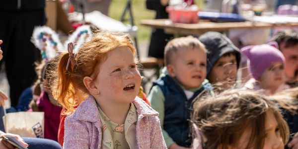 Itt szalad a nyulacska!