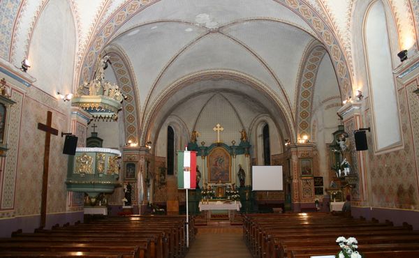 Szent Mihály Plébániatemplom