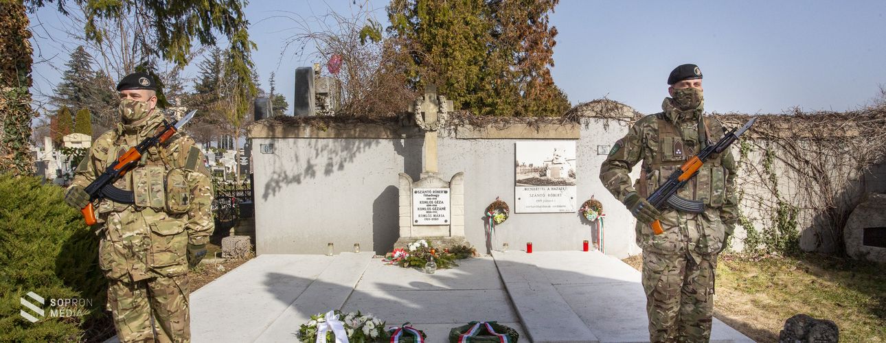 Megemlékeztek a kommunista diktatúrák áldozatairól Sopronban