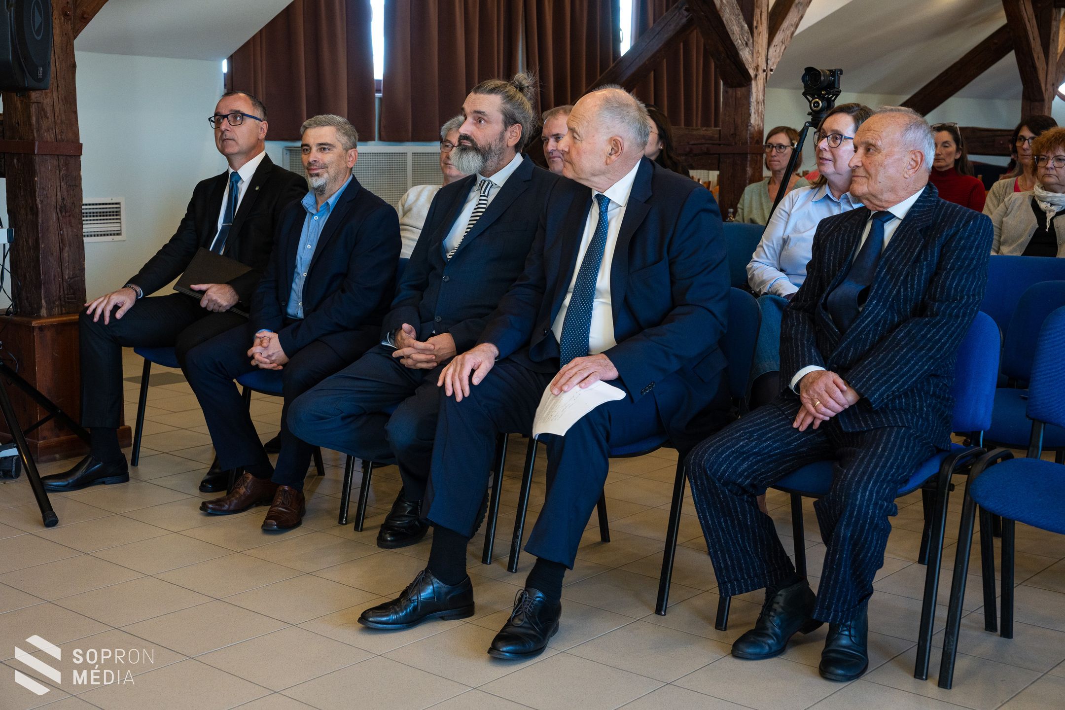 Legkiválóbb pedagógusait díjazta a Soproni Széchenyi István Gimnázium