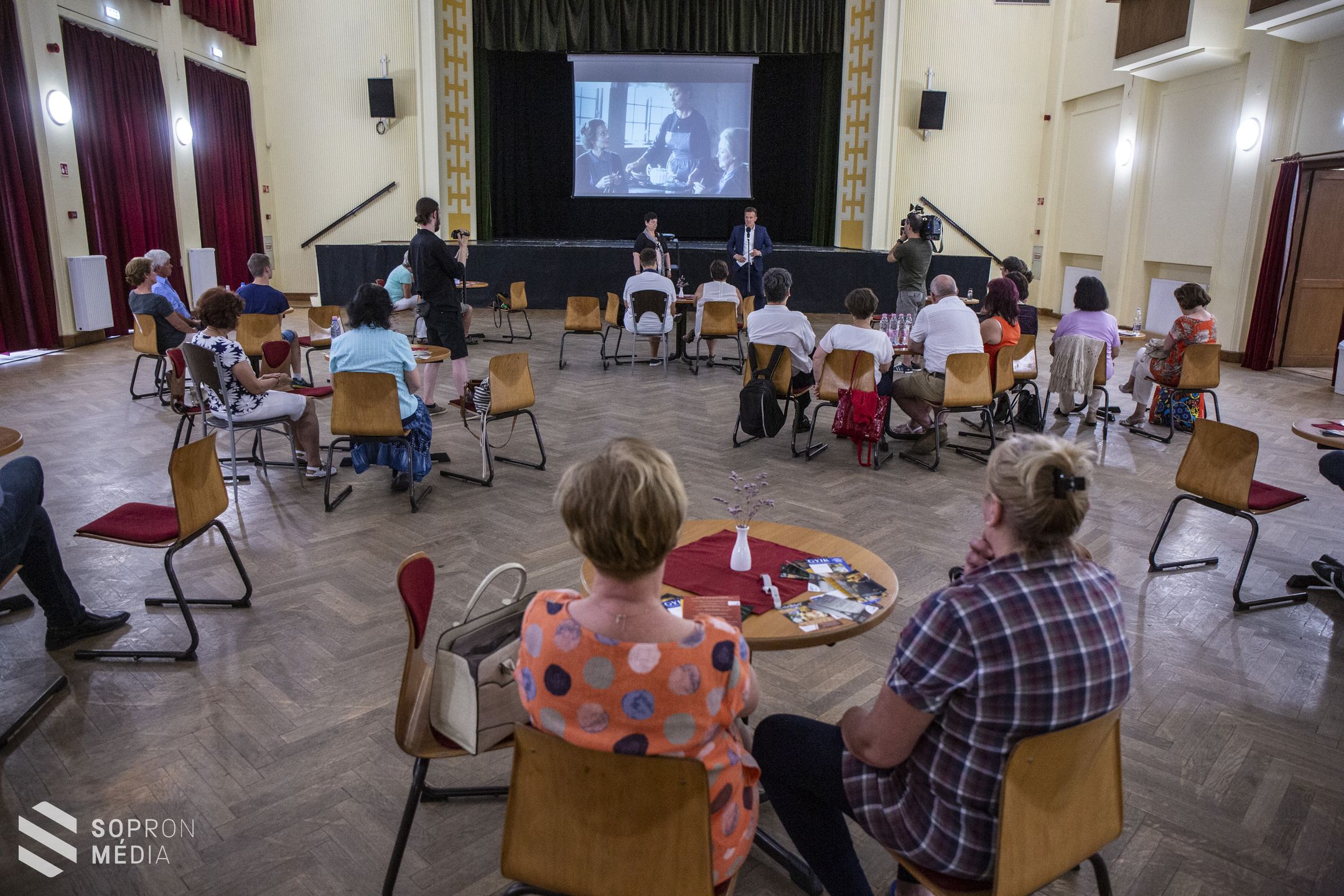 Színes nyári programkavalkád a GYIK-ban
