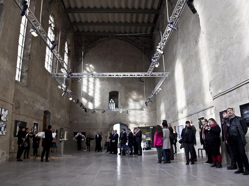 Soproni fotók Bécsújhelyen