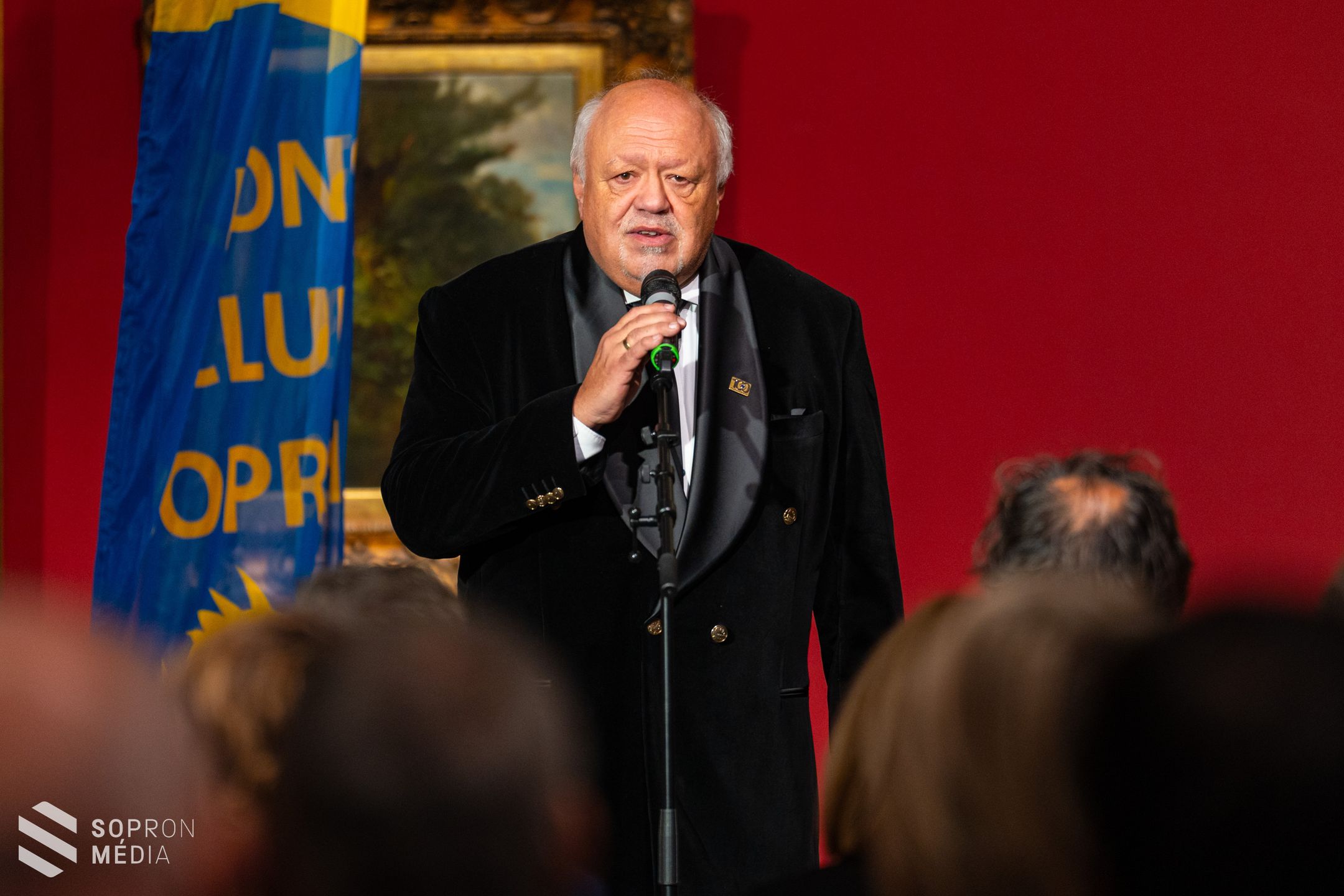 Adventi jótékonysági koncertet adott ifj. Szakcsi Lakatos Béla a Liszt Központban