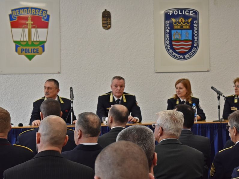Állománygyűlést tartottak a Győr-Moson-Sopron Megyei Rendőr-főkapitányságon