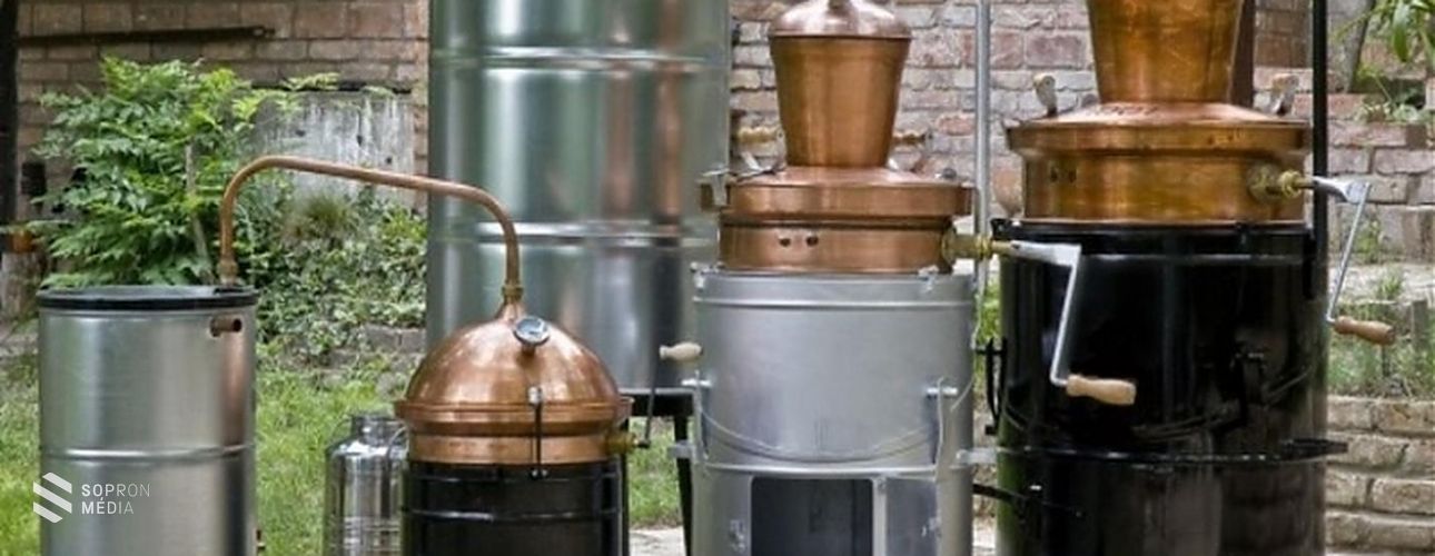 Újra adómentes a pálinkafőzés