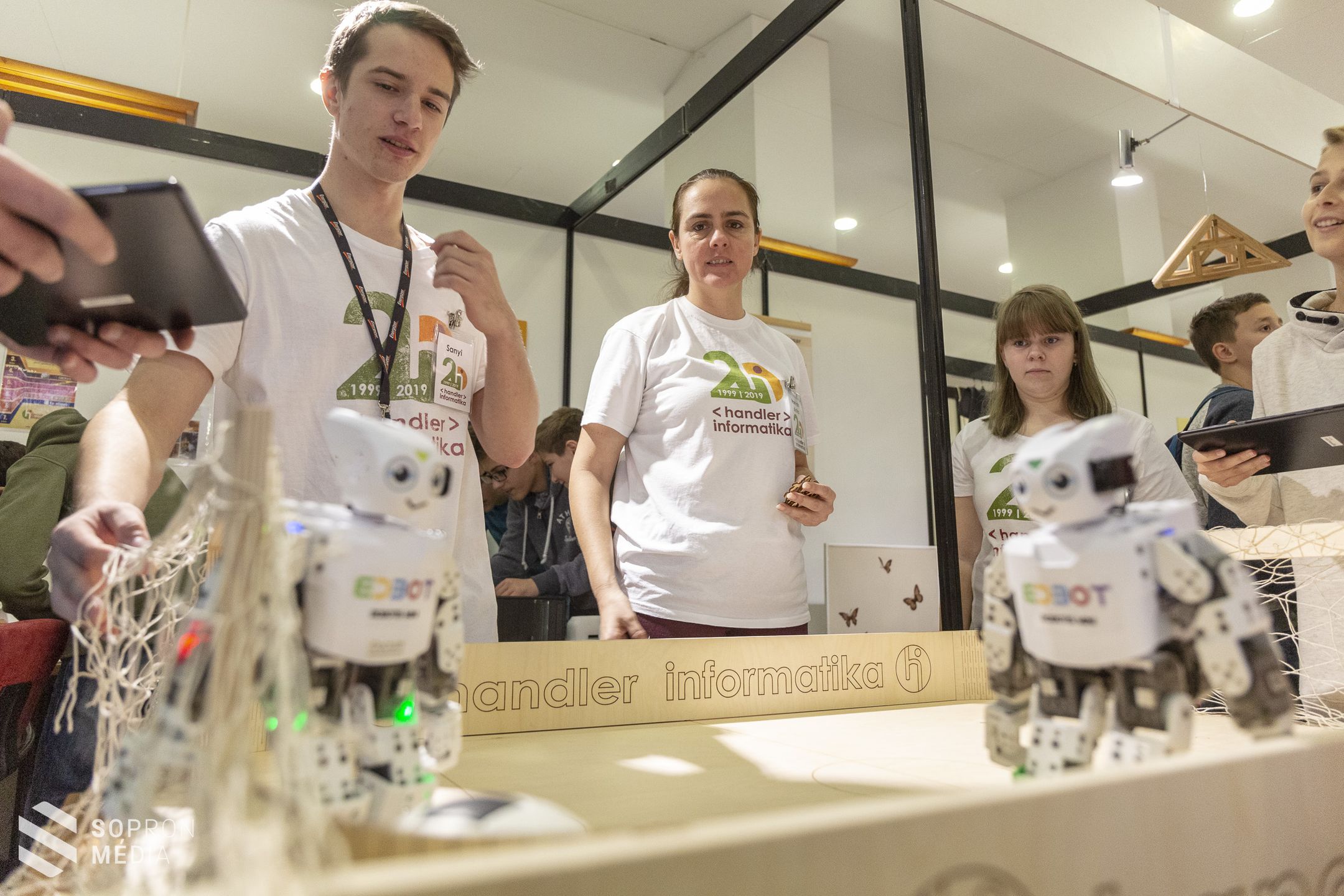 Robotika és banánzongora – Pályaválasztási kiállítás Sopronban