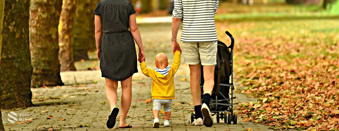 Támogatják a soproniak a többgyermekes anyák SZJA-mentességét
