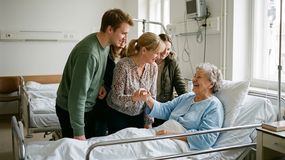 Megszűnt a látogatási tilalom a Soproni Gyógyközpontban!