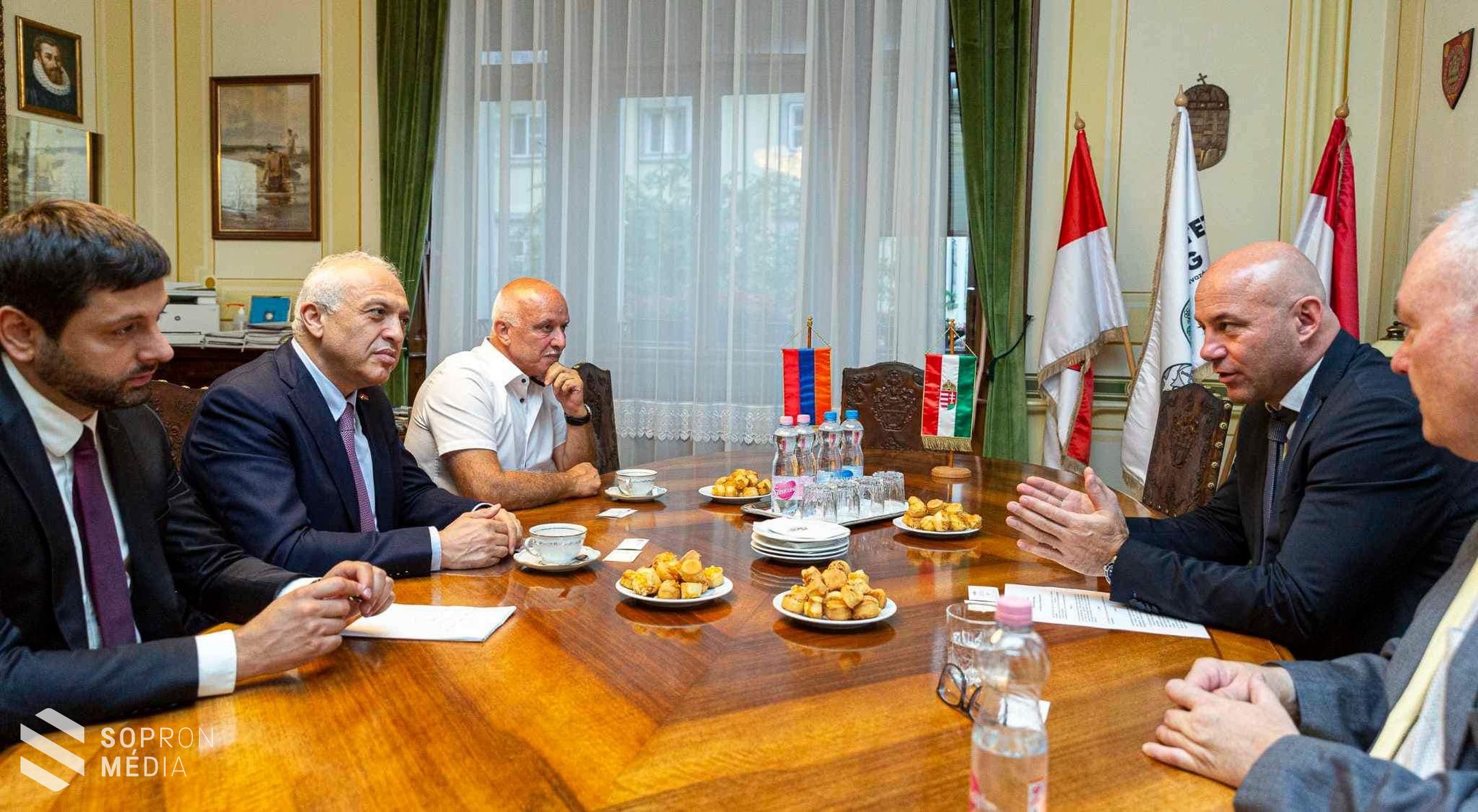Nagyköveti látogatás – az örmény-magyar kapcsolatok erősítése a cél