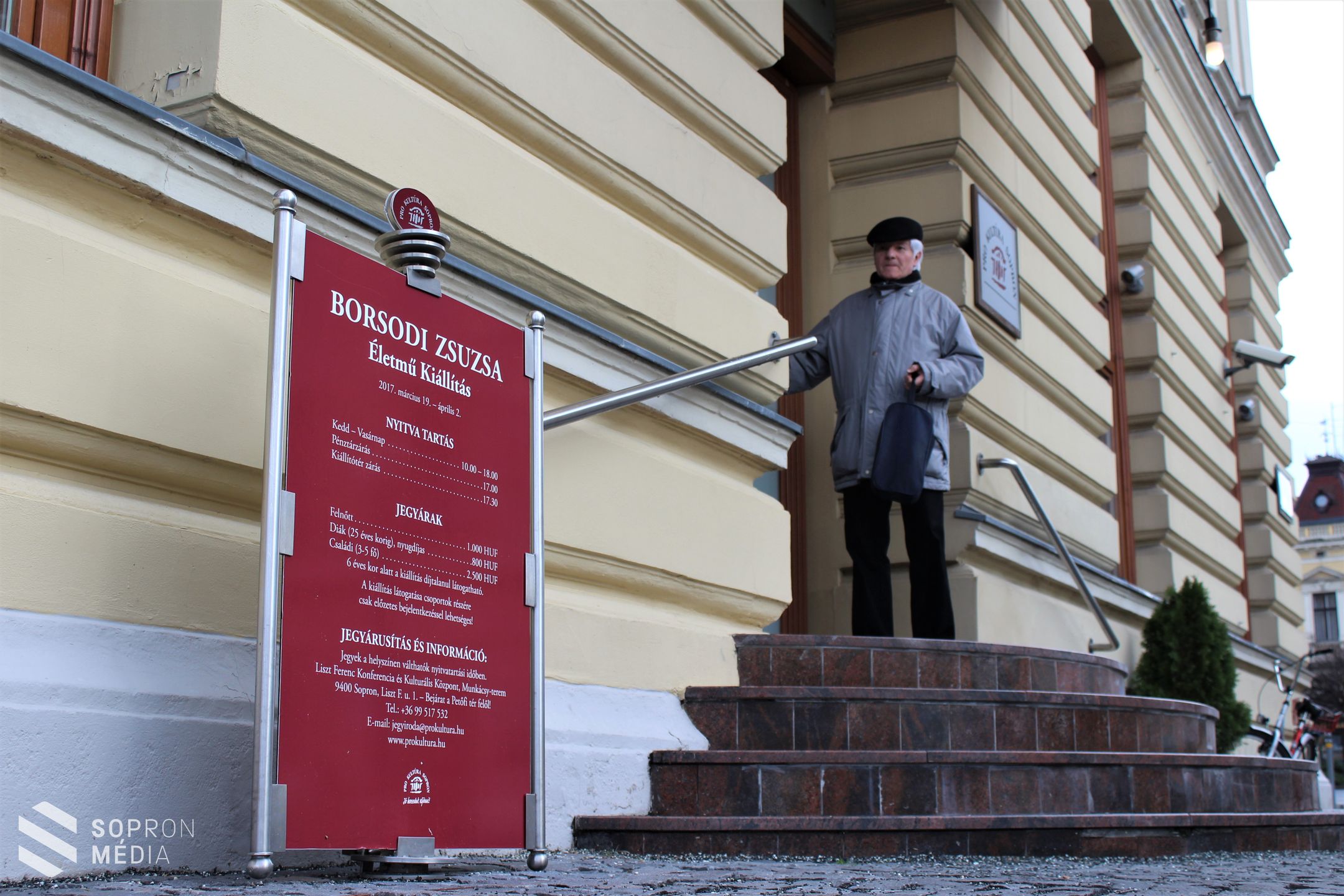 Megnyílt Borsodi Zsuzsa keramikusművész kiállítása (galéria)