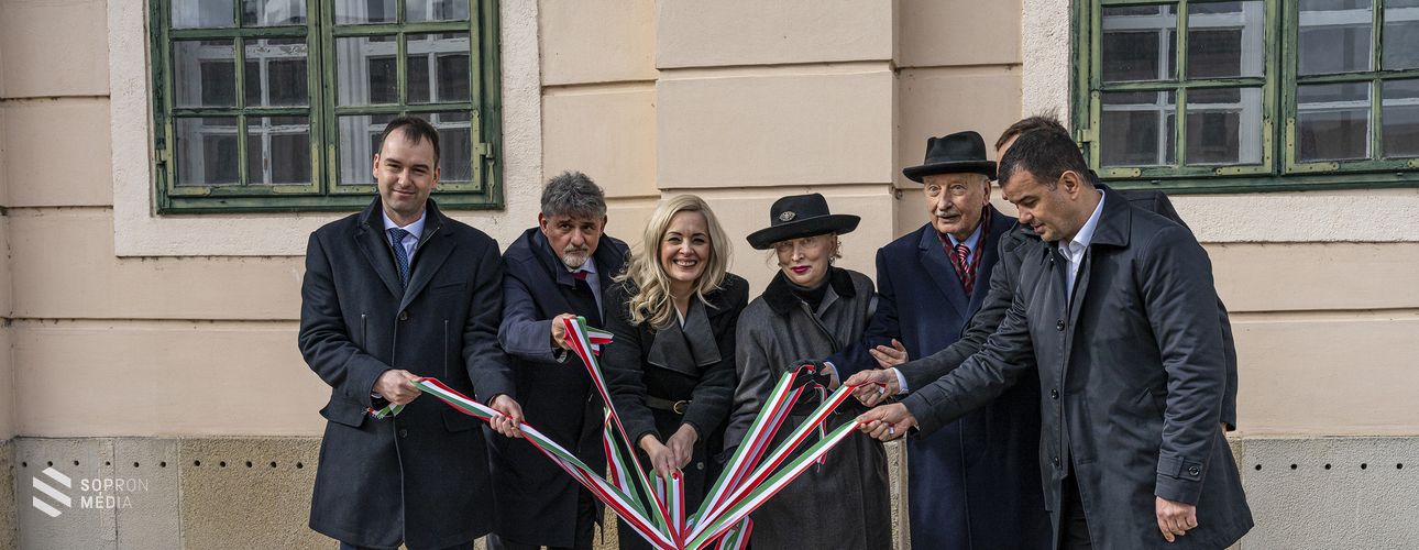 A fertődi Esterházy-kastély turisztikai célú fejlesztése