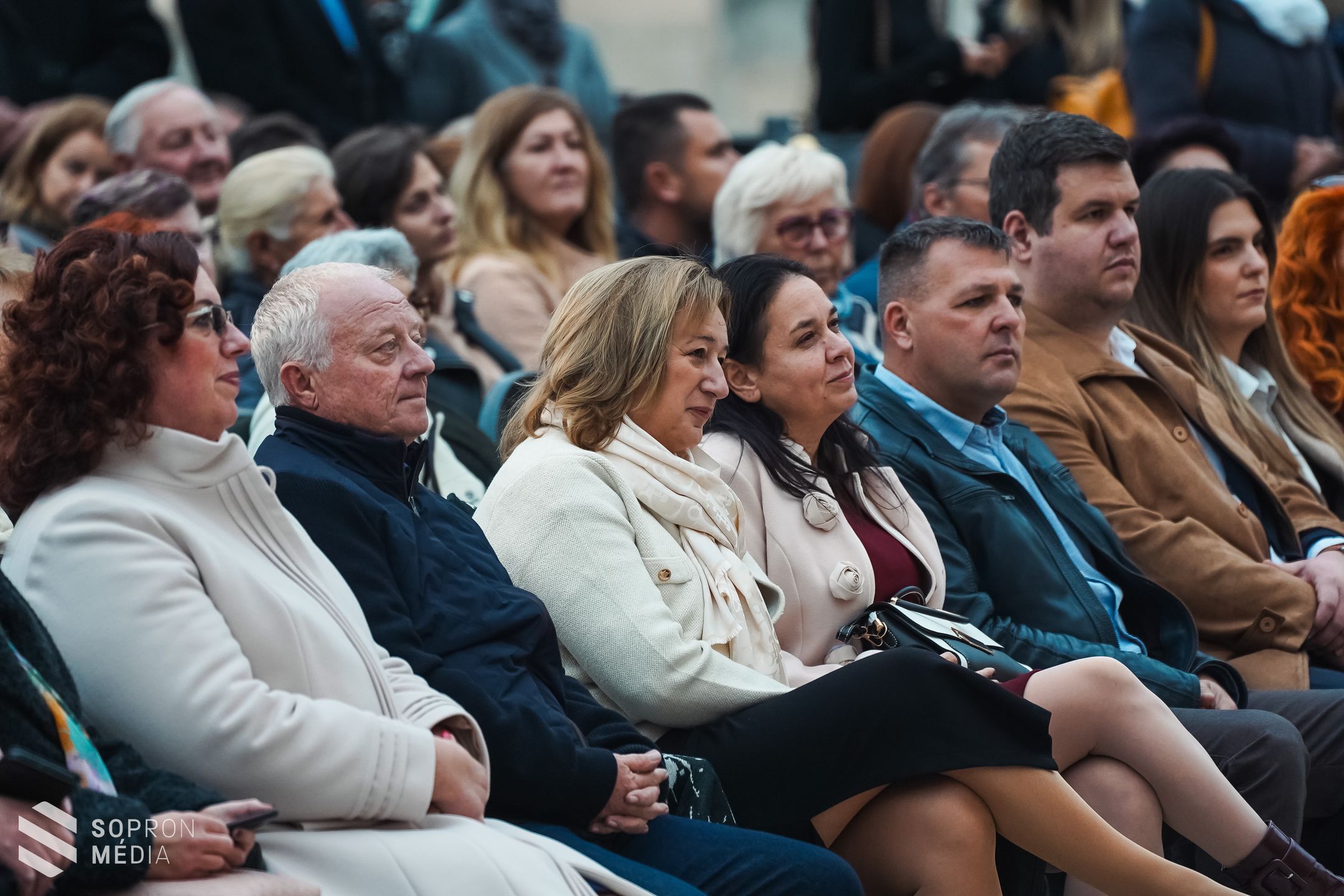 Divat és történelem találkozása a fertődi Esterházy-kastélyban