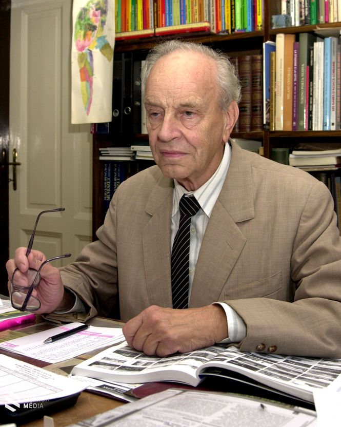 Dr. Kubinszky Mihály