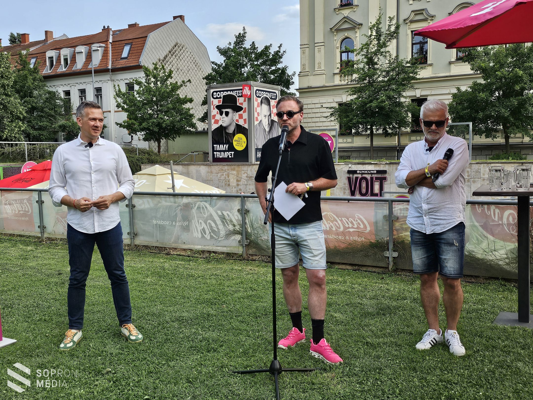 Faültetéssel és időkapszula kihelyezésével startolt el a SopronFest 0. napja