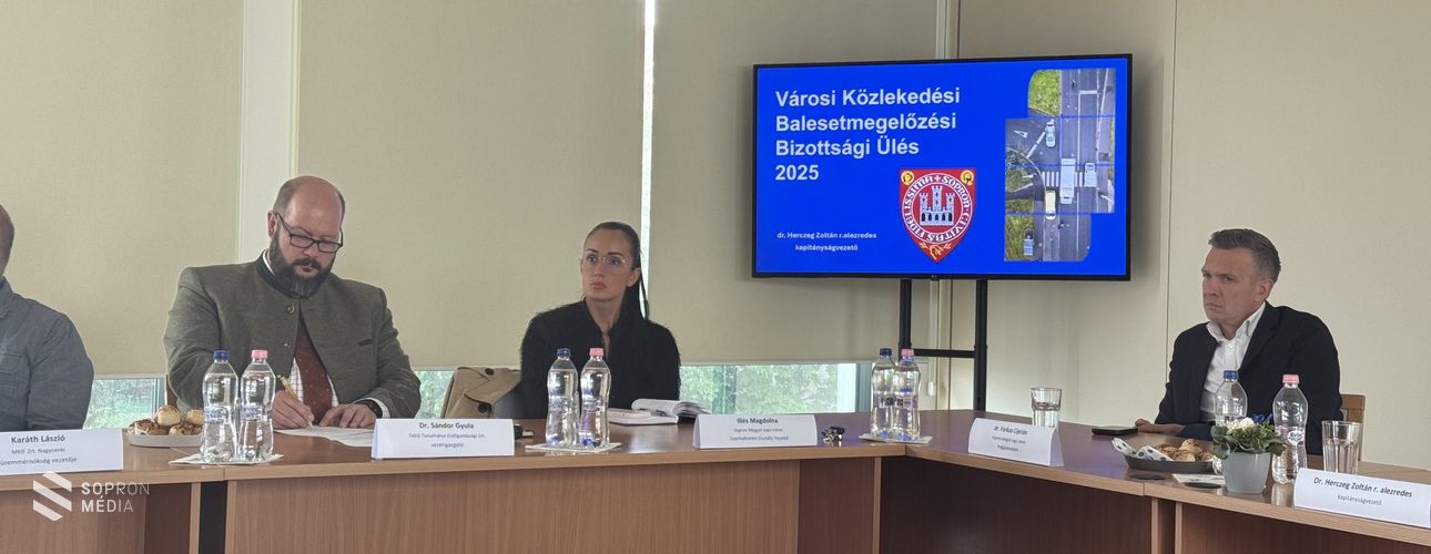 Ülést tartott a Városi Közlekedési Balesetmegelőzési Bizottság a Soproni Rendőrkapitányságon