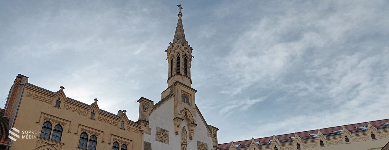 Fejezetek a soproni orsolyiták történetéből