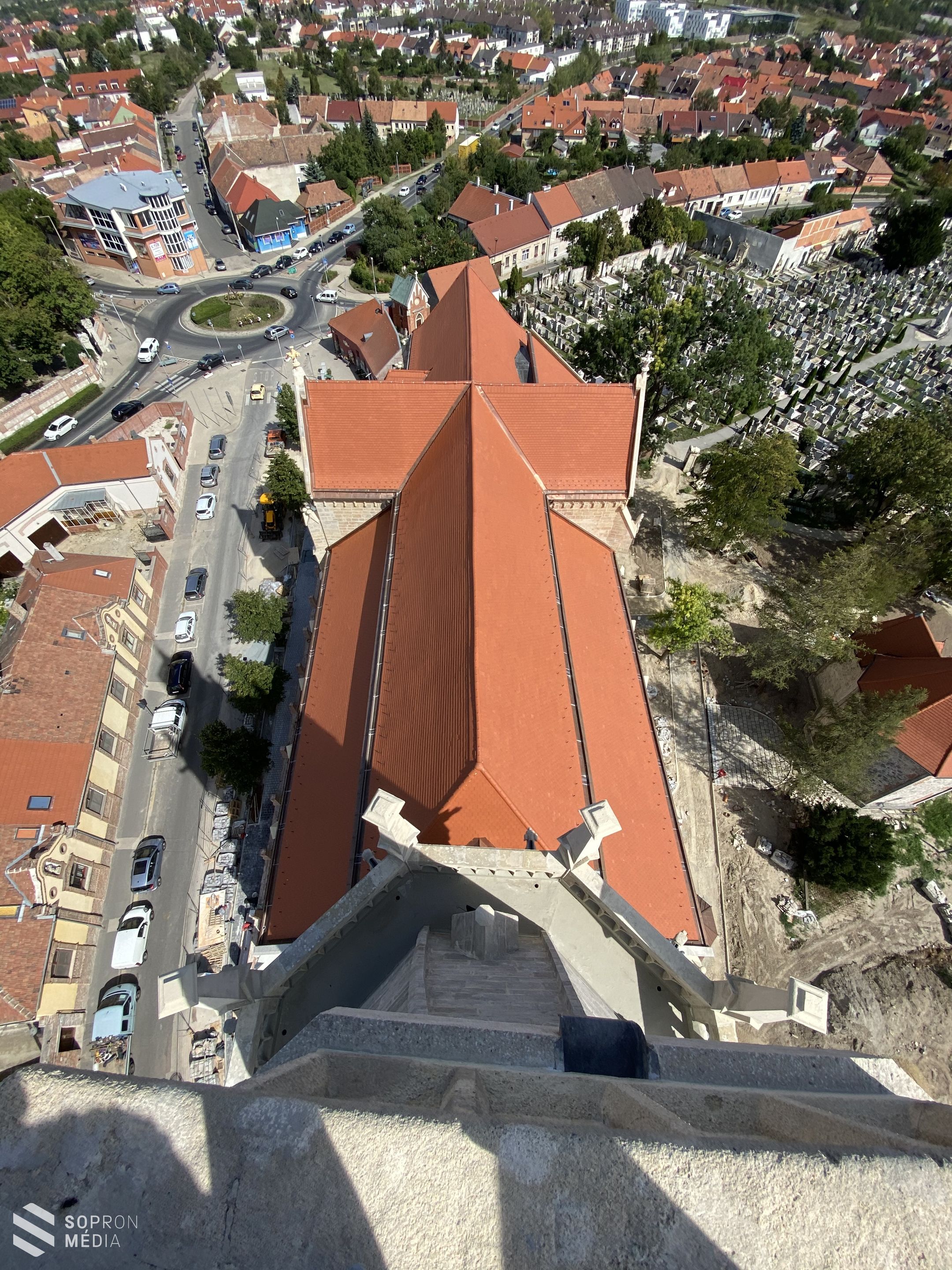 Hamarosan megszólalnak a harangok a Szent Mihály-templomban