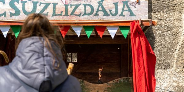 Itt szalad a nyulacska!