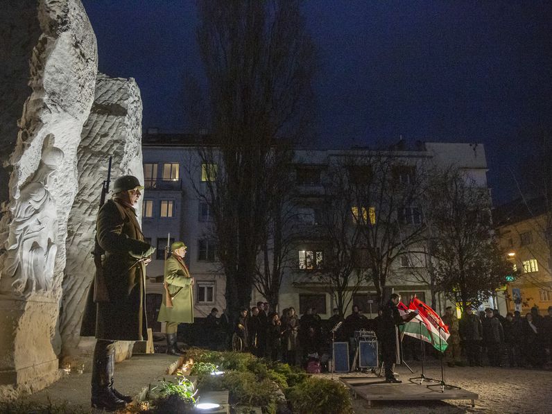 A doni áttörés áldozataira emlékezett Sopron