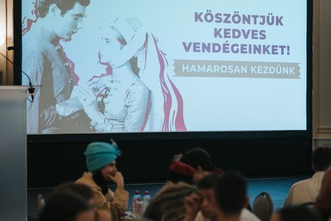 A VI. Estöri döntője