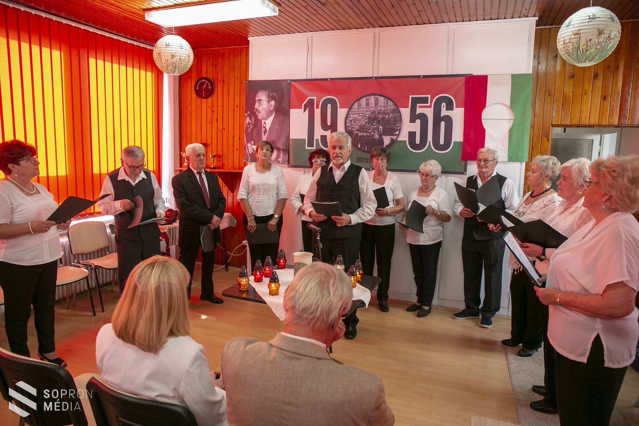 Az 1956-os forradalomra emlékezett a Soproni Lővér Nyugdíjas Klub