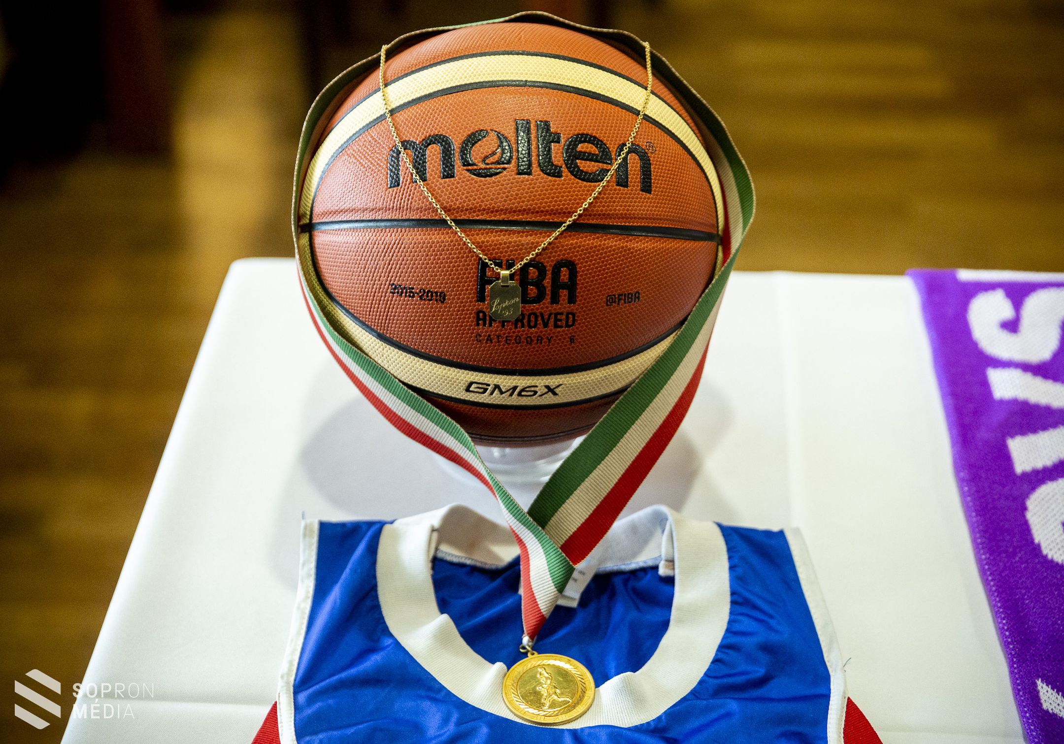 30 évvel ezelőtt ünnepelte első bajnoki címét női kosárlabdában Sopron