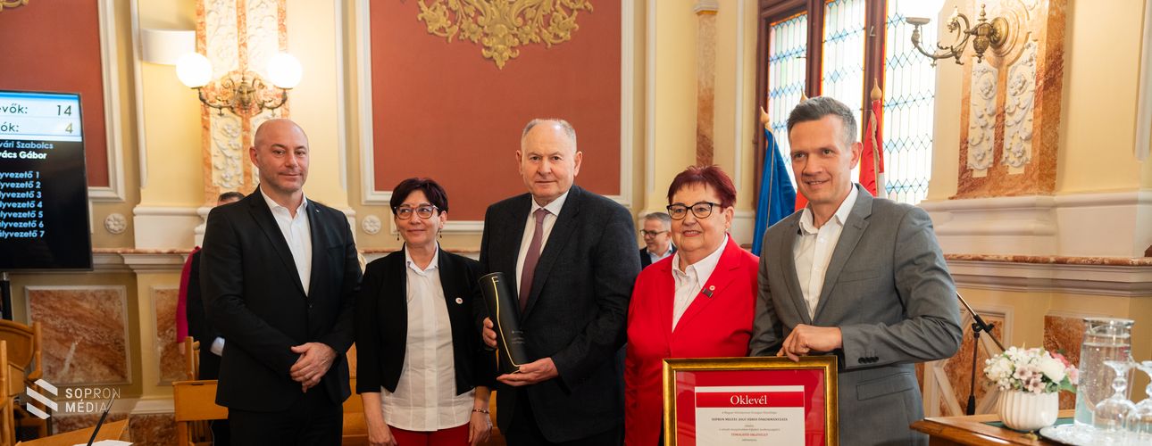 Kitüntetésekről és igazgatói pályázatok kiírásáról is döntött a közgyűlés