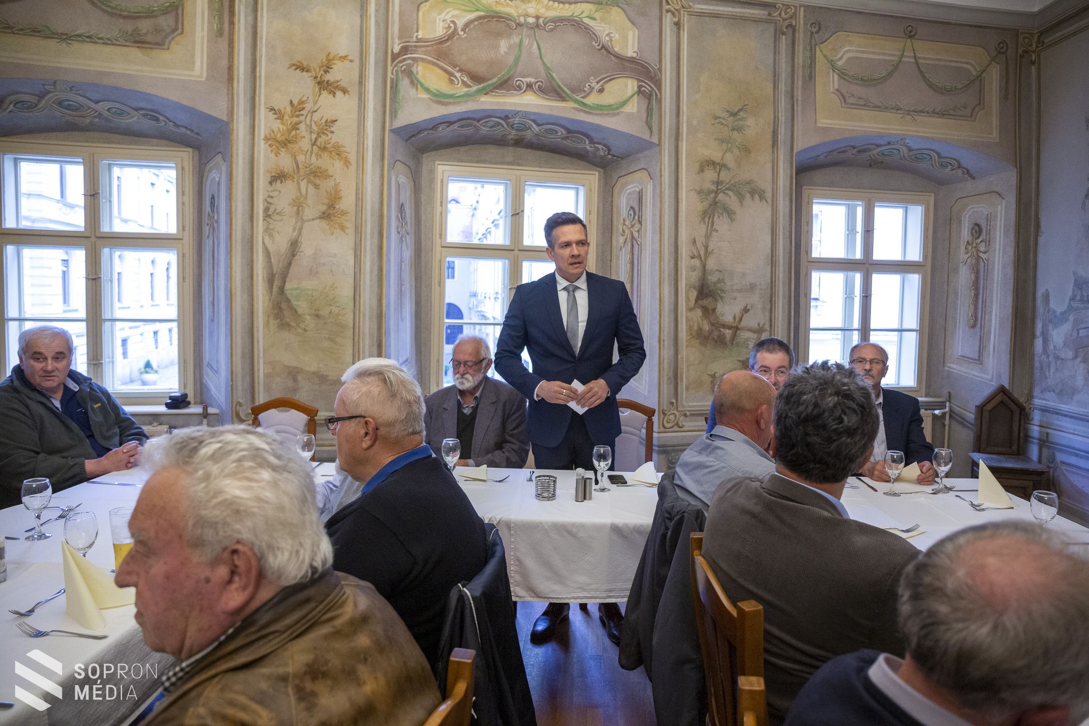 Diadalt arattak a soproni borok