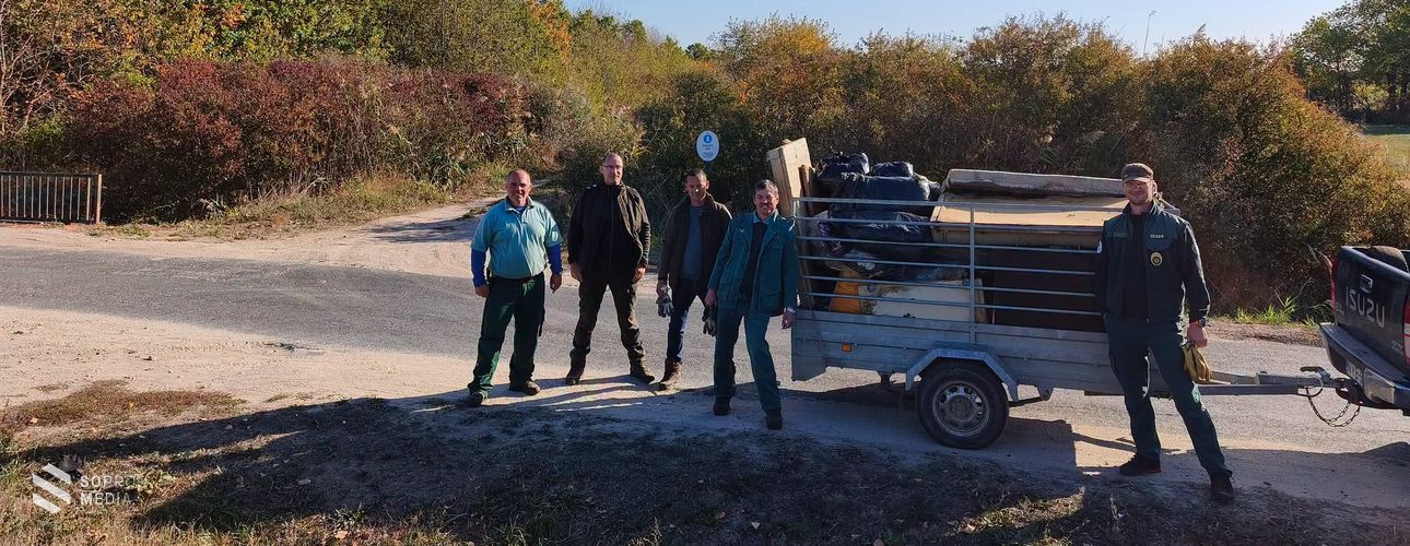 Folyamatos küzdelem az illegális hulladéklerakás ellen a Fertő-Hanság Nemzeti Parkban
