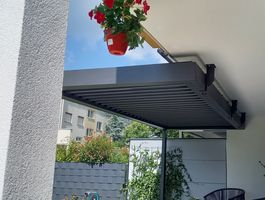 Pergolák / ponyvás és dönthető lamellás