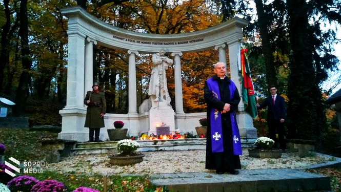 Németh Attila plébános