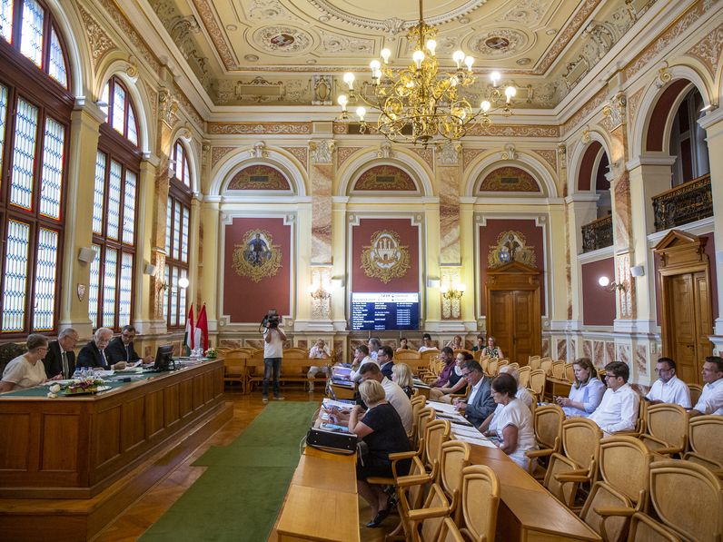  Közgyűlés – kedvezménykártyát vezetnek be a soproniaknak