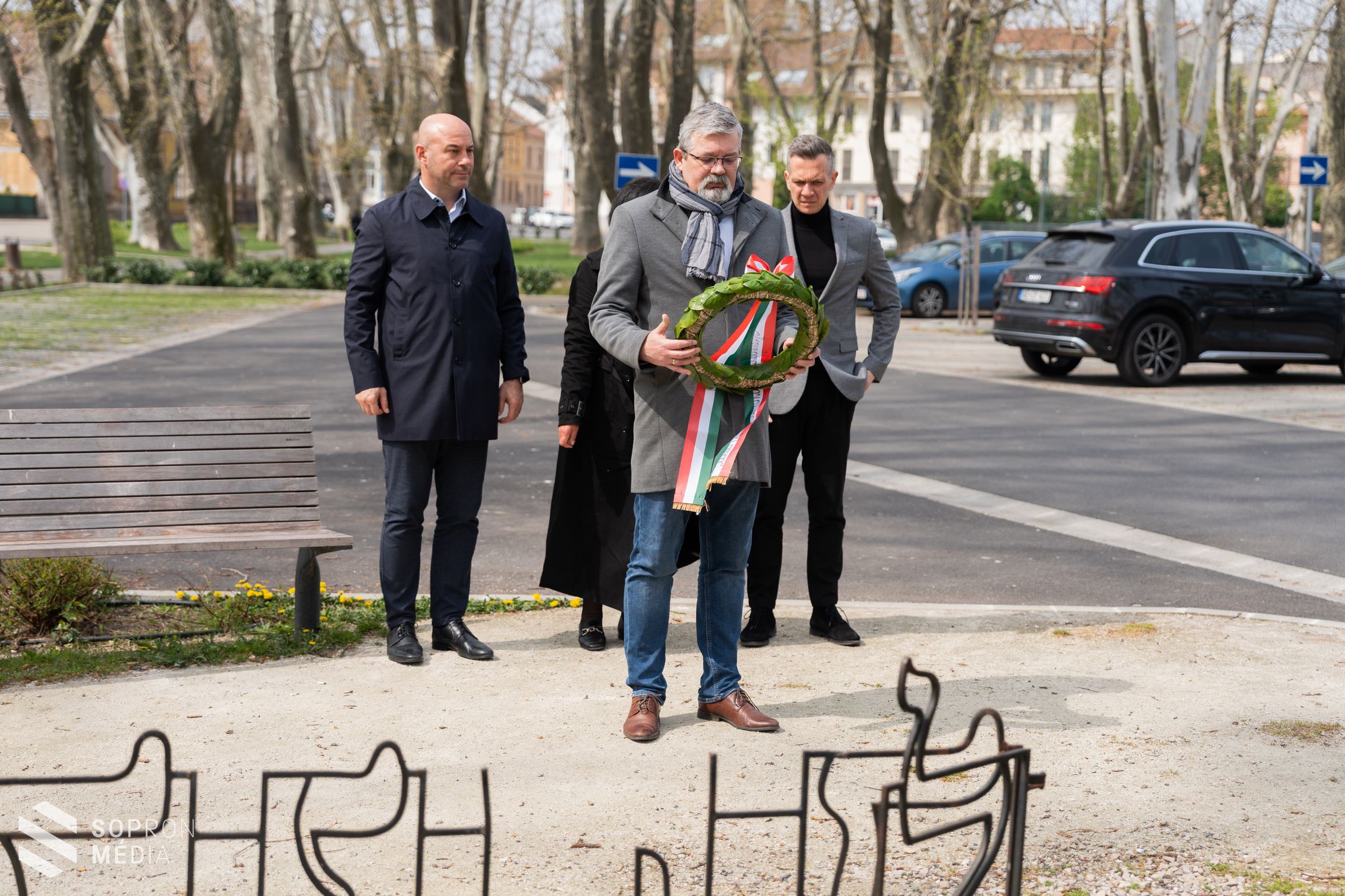 Csendes főhajtással emlékeztek meg a holokauszt magyarországi áldozatairól Sopronban