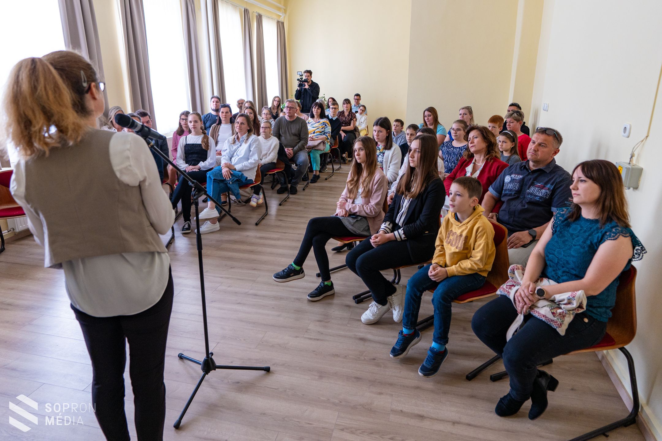 Kihirdették az „Így írok én” című pályázat díjazottjait
