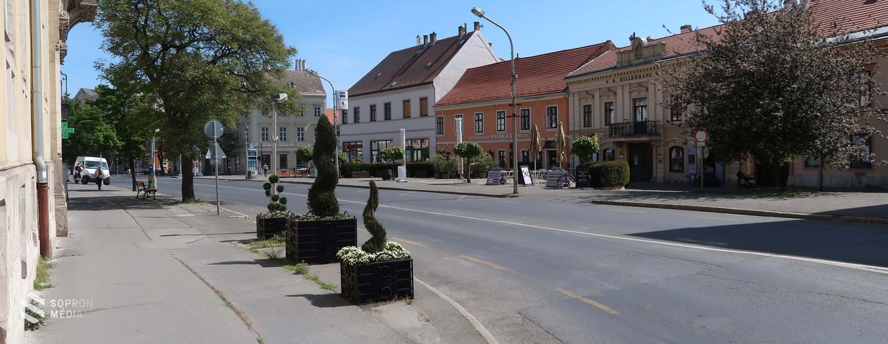 Több mint 540 millió forintból valósul meg a Ötvös utca – Széchenyi tér közötti terület felújítása
