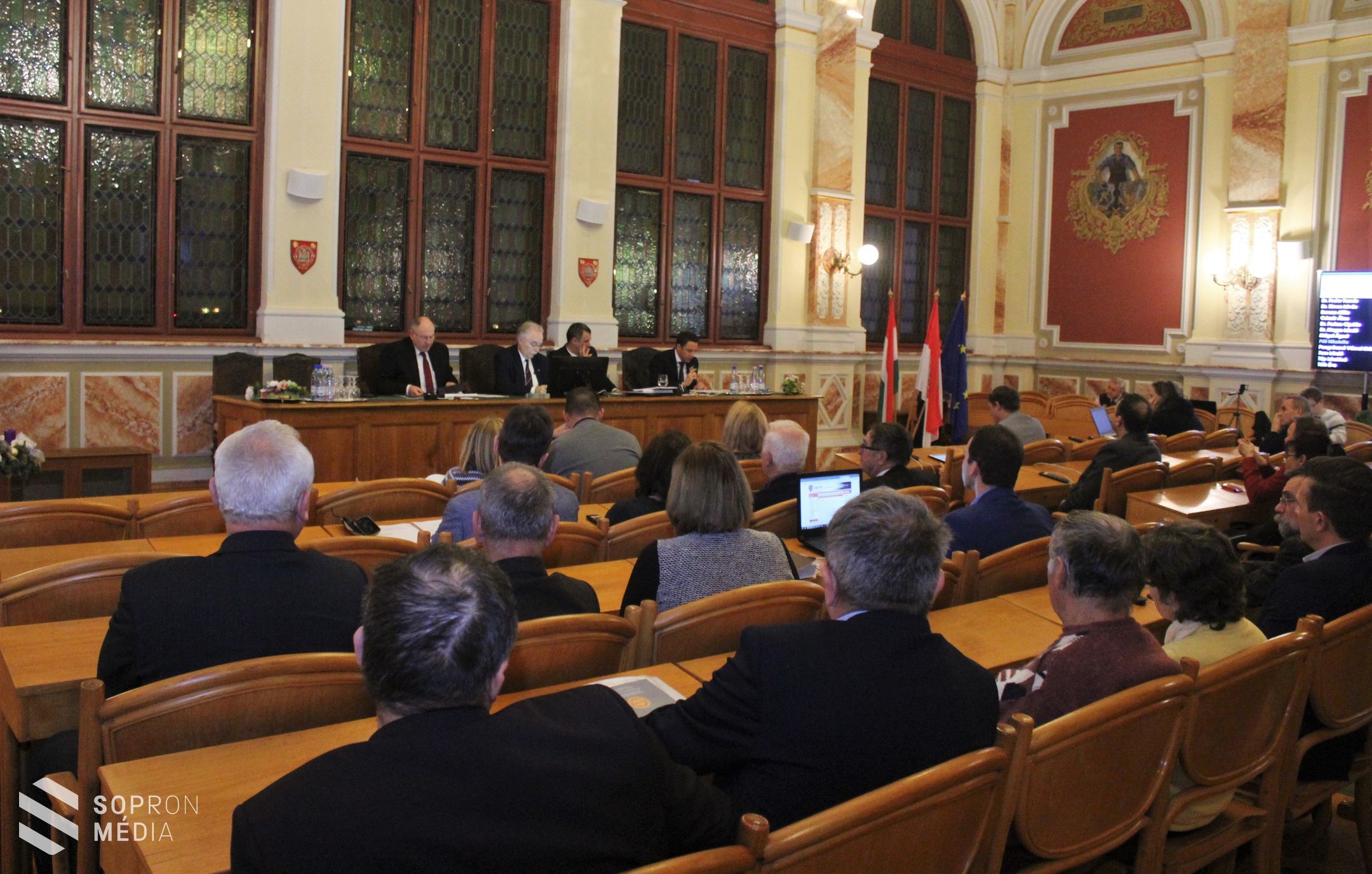 Közmeghallgatás volt Sopronban
