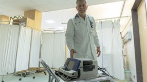 Új defibrillátort kapott a Soproni Gyógyközpont