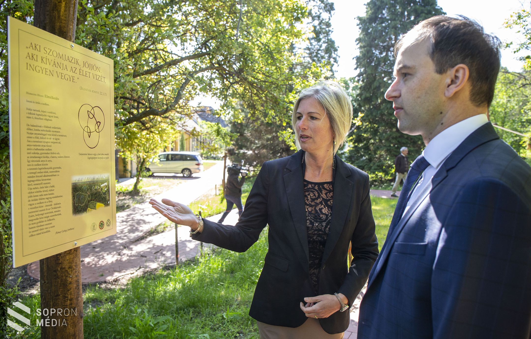 Fontos útfelújítás Hidegség és Fertőboz között