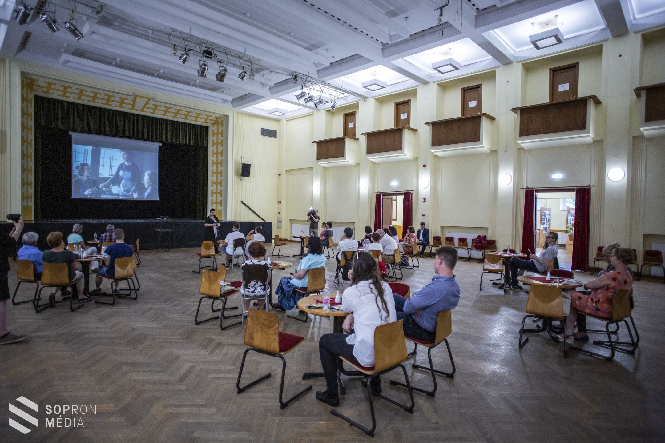 Színes nyári programkavalkád a GYIK-ban