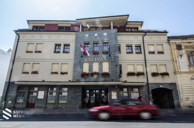 Civitas Hotel