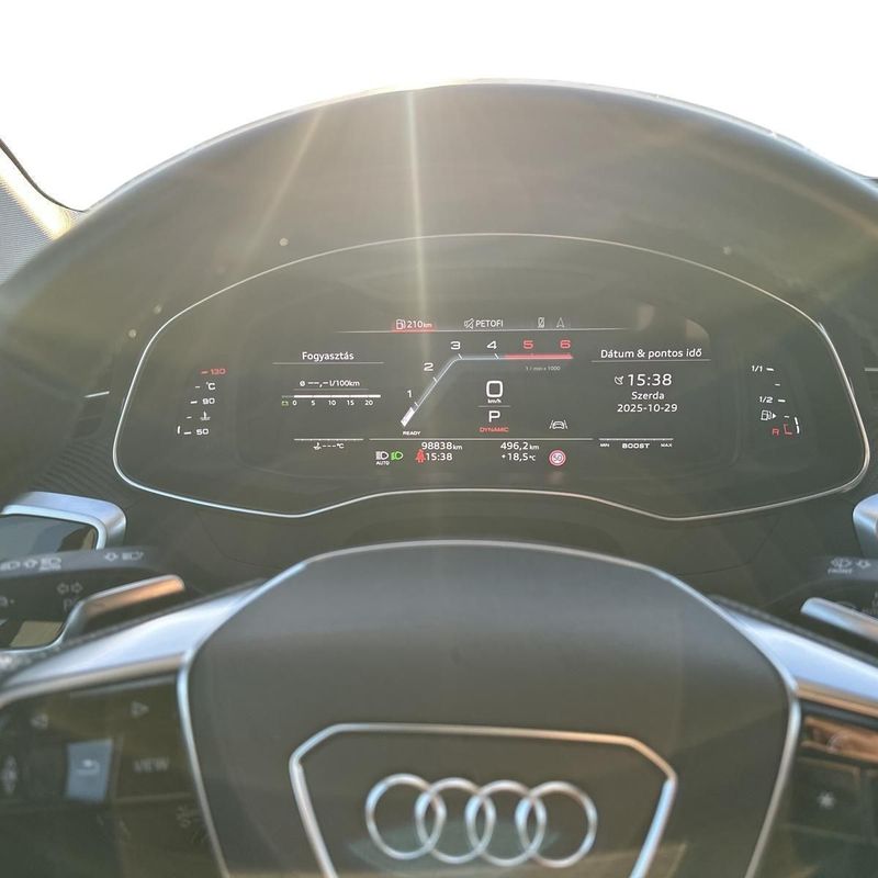 AUDI