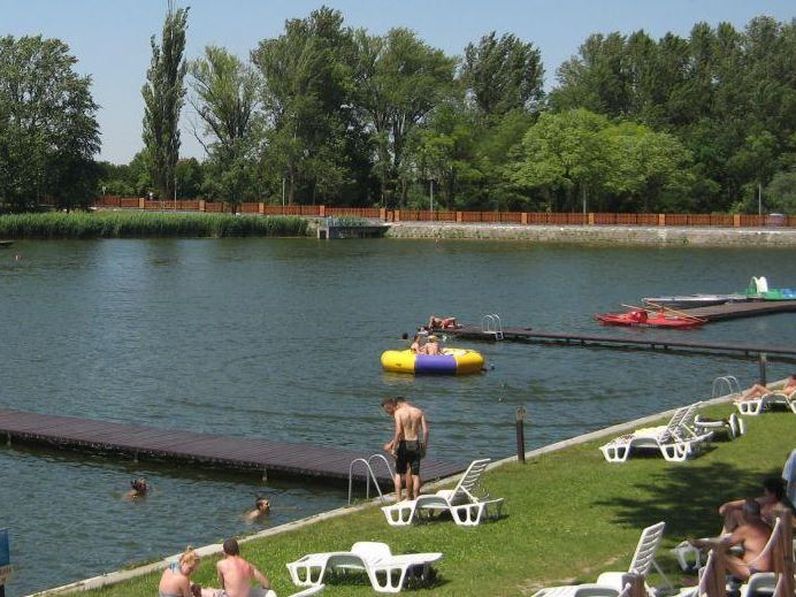 Fürdőzzön biztonságosan!