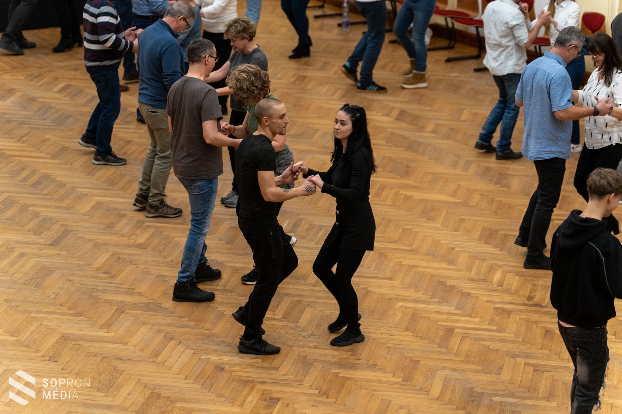 Újra együtt, újra tánc!