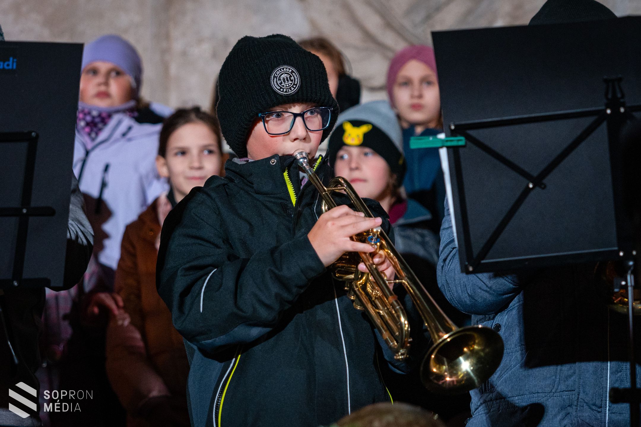 Fellobbant a remény lángja Sopronban