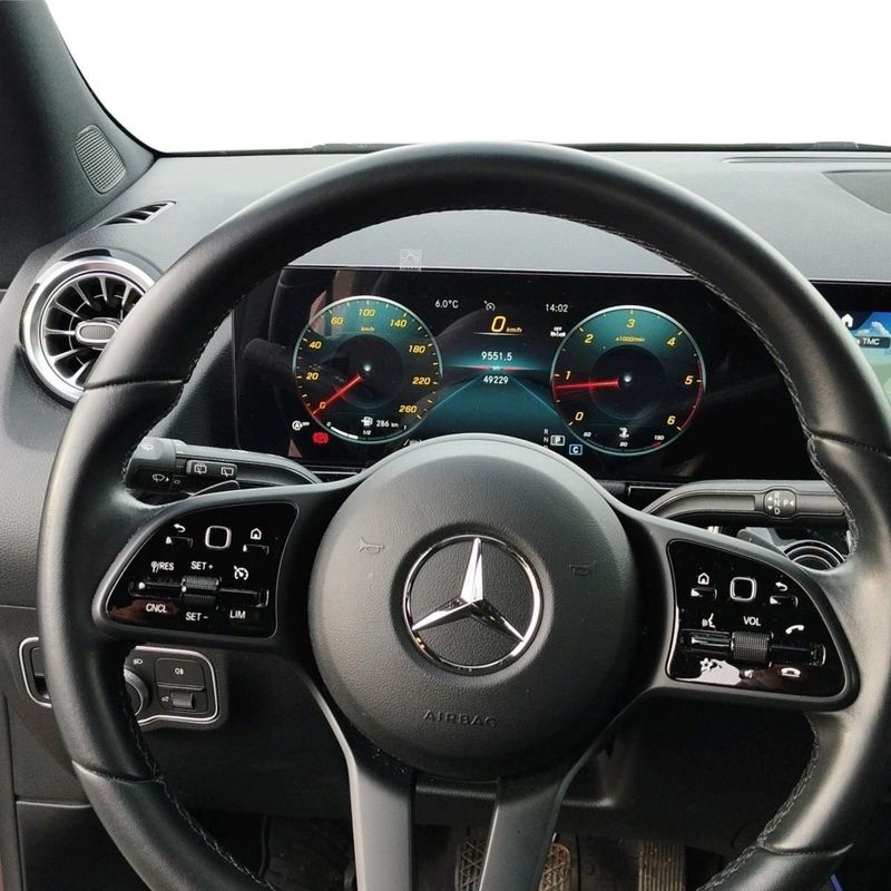 MERCEDES-BENZ